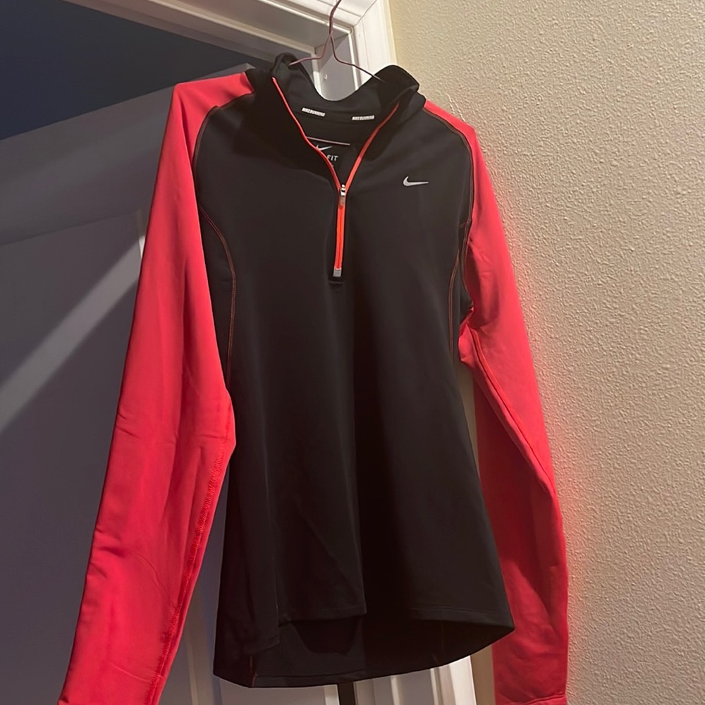 Dri-Fit Nike Long Sleeve Half Zip